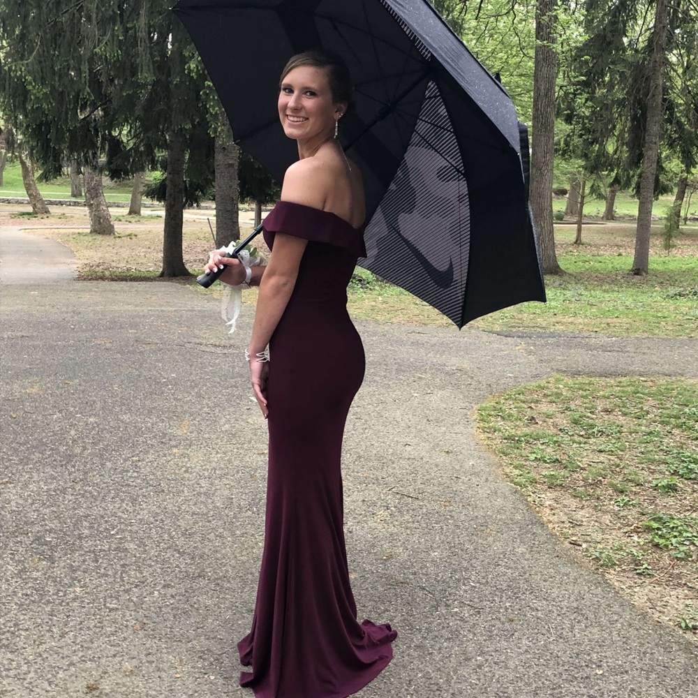 Meet your Posher, Kara